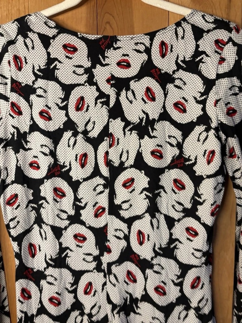 Betsey Johnson Black & White Pop-Art Face Print Midi Dress with Red Lips - Picture 7 of 15